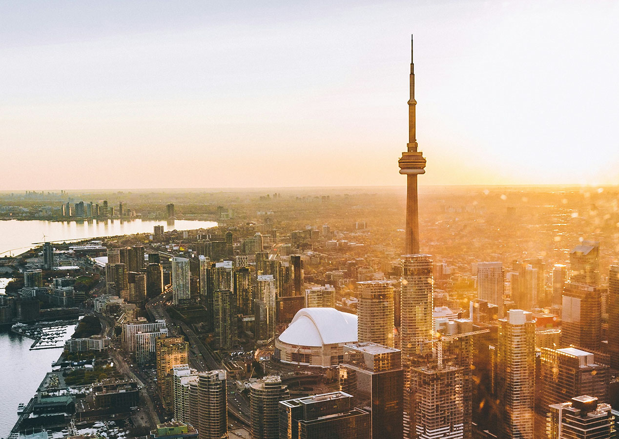 Toronto Real Estate - Satheesan Kumarasamy and Vithya Satheesan